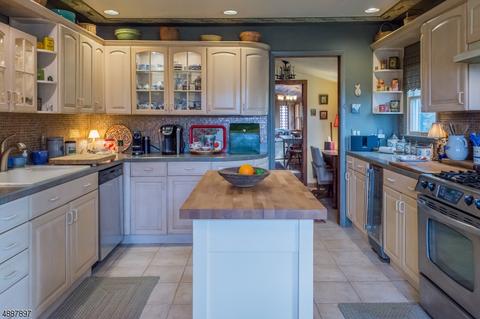 6 Laurel Trl, Kinnelon, NJ 07405 photo 5