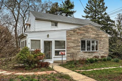 5 Cornell Dr, Clark, NJ 07066 photo 1