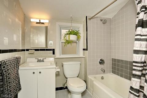 38 Malcolm St, Waldwick, NJ 07463 photo 20