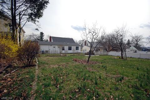 121 Jackson Ave, Wayne, NJ 07470 photo 24