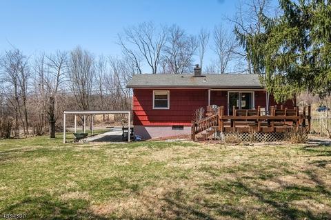 28 Mackenzie Rd, Hampton, NJ 08827 photo 9