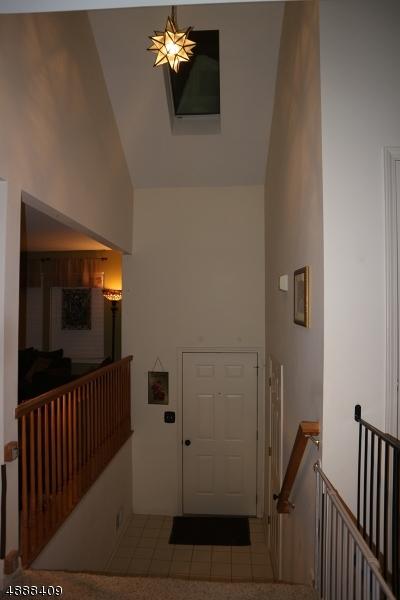 173 Durham Ct, Hackettstown, NJ 07840 photo 4