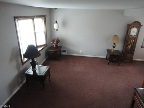 113 Arnot Pl, Paramus, NJ 07652 photo 19
