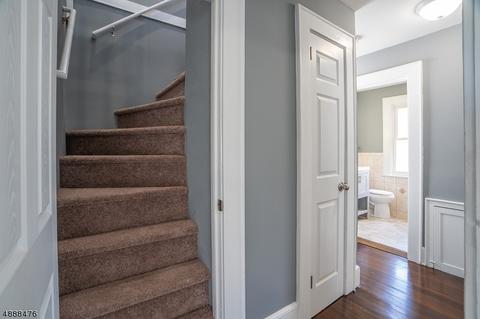 604 E 3rd Ave, Roselle, NJ 07203 photo 16