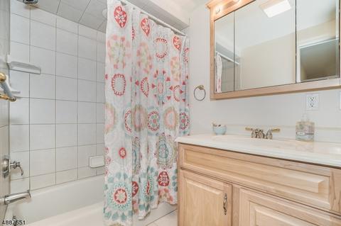 72 Independence Dr, Bernards, NJ 07920 photo 22