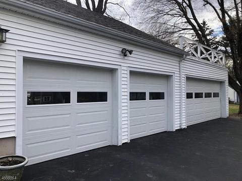 2 Emery Ave, Mendham, NJ 07945 photo 3
