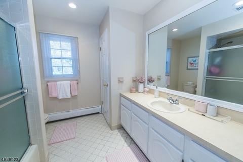11 Torbet Dr, Wayne, NJ 07470 photo 16