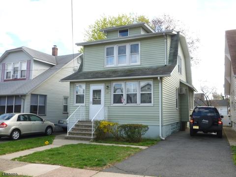 77 New St, Nutley, NJ 07110 photo 2