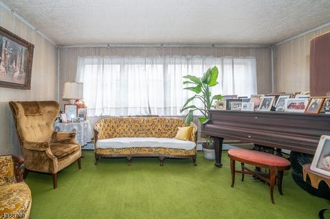 257 E 3rd Ave, Roselle, NJ 07203 photo 8