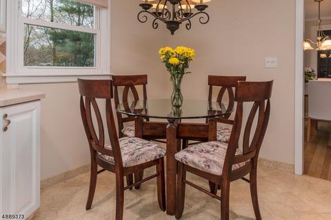 24 W Saddle River Rd, Waldwick, NJ 07463 photo 6