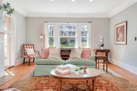 9 Duryea Rd, Montclair, NJ 07043 photo 3