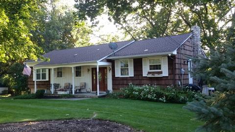 24 Sears Pl, Wayne, NJ 07470 photo 1