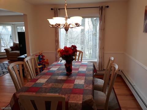 24 Sears Pl, Wayne, NJ 07470 photo 4