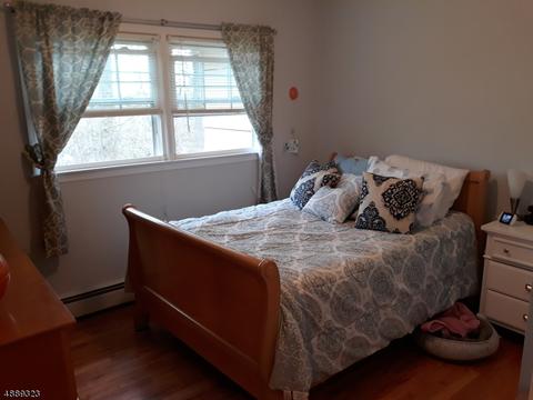 24 Sears Pl, Wayne, NJ 07470 photo 12