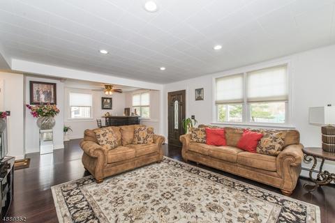 15 Ratcliffe Rd, Wayne, NJ 07470 photo 6