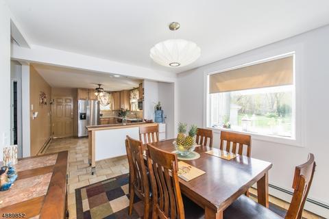 15 Ratcliffe Rd, Wayne, NJ 07470 photo 5