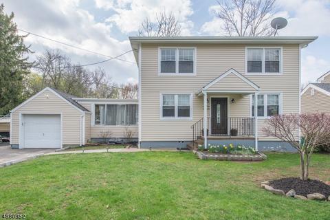 15 Ratcliffe Rd, Wayne, NJ 07470 photo 1