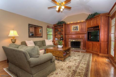 61 Walsingham Rd, Mendham, NJ 07945 photo 11