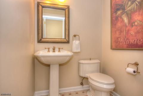 61 Walsingham Rd, Mendham, NJ 07945 photo 13