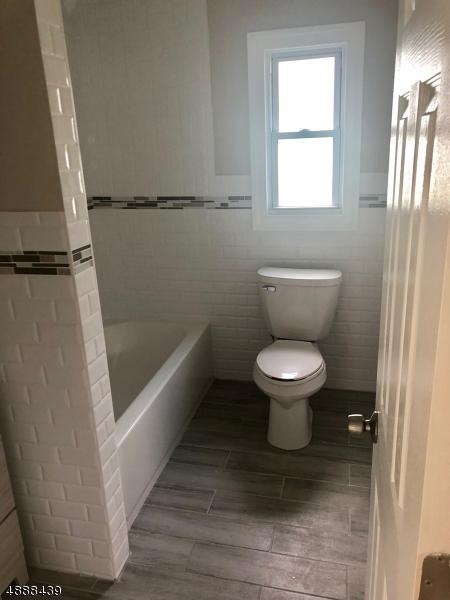 24 Leonard Ter, Wayne, NJ 07470 photo 4