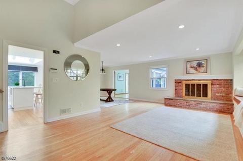 24 Drum Hill Dr, Summit, NJ 07901 photo 3