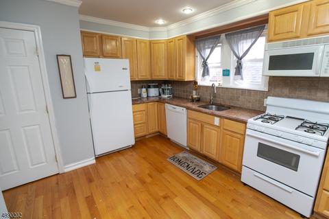 1413 Summit Pl, Union, NJ 07083 photo 6