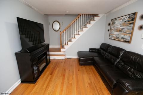 1413 Summit Pl, Union, NJ 07083 photo 3