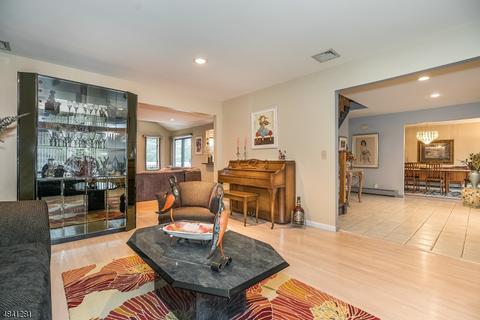 40 Hubbardton Rd, Wayne, NJ 07470 photo 18