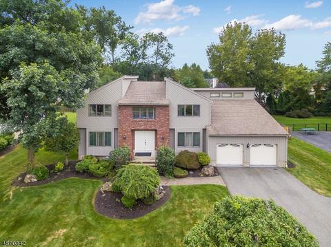 40 Hubbardton Rd, Wayne, NJ 07470 photo 1