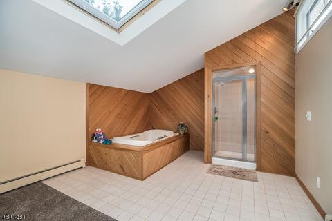 40 Hubbardton Rd, Wayne, NJ 07470 photo 22