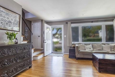 12 Golf Rd, Bloomfield, NJ 07003 photo 4