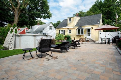 12 Golf Rd, Bloomfield, NJ 07003 photo 21
