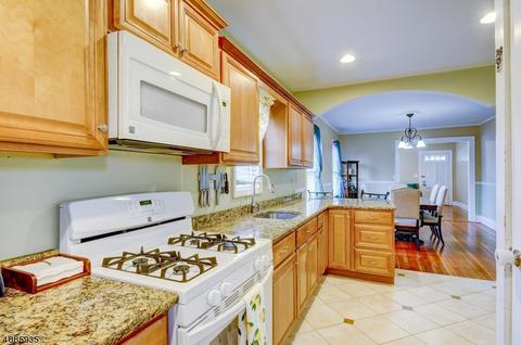 3265 Valley Rd, Bernards, NJ 07920 photo 12