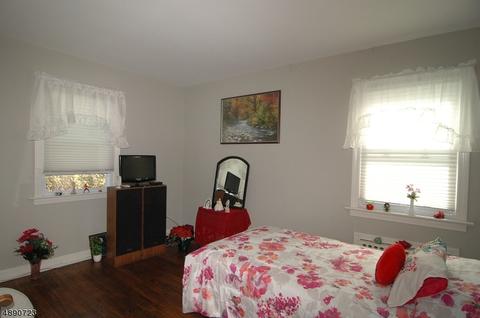 10 Pine St, Dover, NJ 07801 photo 10