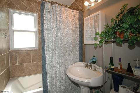 10 Pine St, Dover, NJ 07801 photo 7