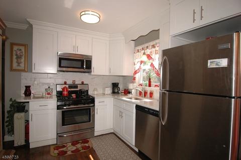 10 Pine St, Dover, NJ 07801 photo 3