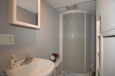 10 Pine St, Dover, NJ 07801 photo 12