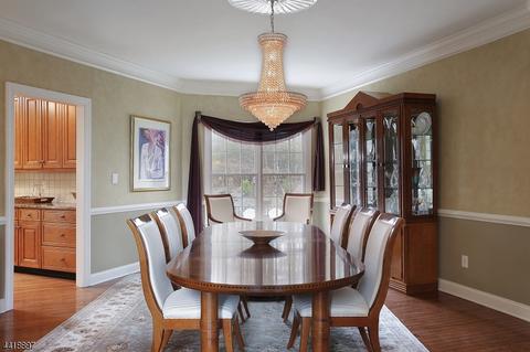 16 Devon Ct, Bernards Twp., NJ 07920 photo 4