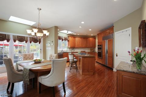 16 Devon Ct, Bernards Twp., NJ 07920 photo 5