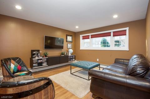 704 E Baldwin St, Hackettstown, NJ 07840 photo 12