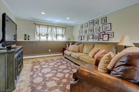 8 Perera Ave, Wayne, NJ 07470 photo 18