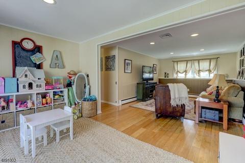 8 Perera Ave, Wayne, NJ 07470 photo 19