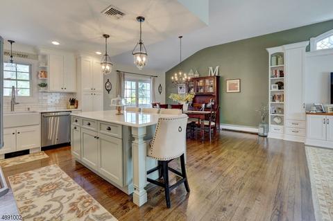 8 Perera Ave, Wayne, NJ 07470 photo 5