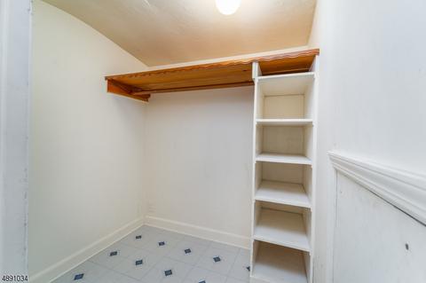 50 Laurel Dr, Wayne, NJ 07470 photo 11