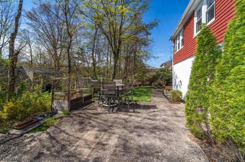 50 Laurel Dr, Wayne, NJ 07470 photo 18