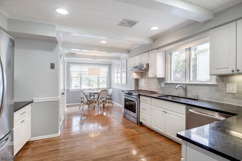 54 Maple St, Millburn, NJ 07041 photo 5