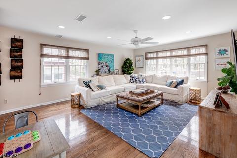 54 Maple St, Millburn, NJ 07041 photo 9
