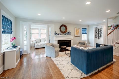 54 Maple St, Millburn, NJ 07041 photo 2