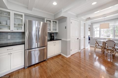 54 Maple St, Millburn, NJ 07041 photo 7