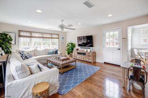 54 Maple St, Millburn, NJ 07041 photo 10